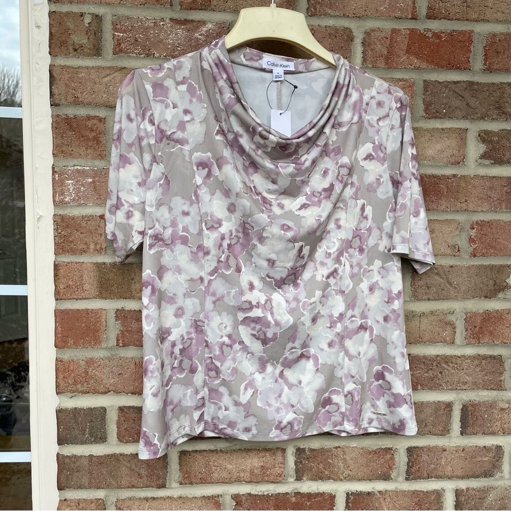 Calvin Klein tan white floral print short sleeve blouse top women Large NWT